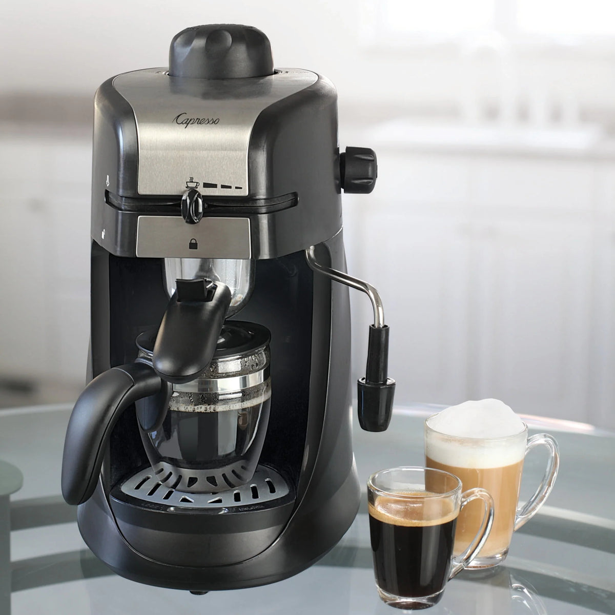 4-Cup Espresso & Cappuccino Machine P628820