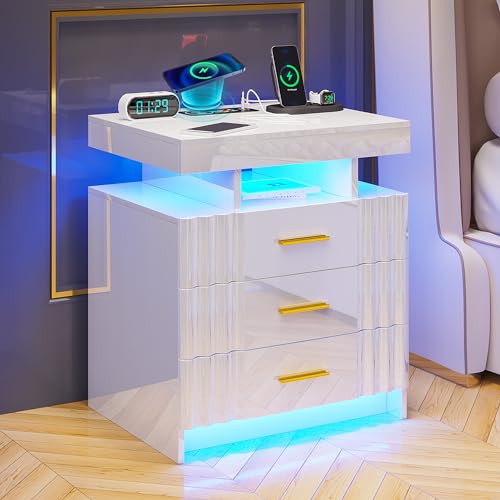 Black Nightstand with Charging Station and Storage Drawers Z73542