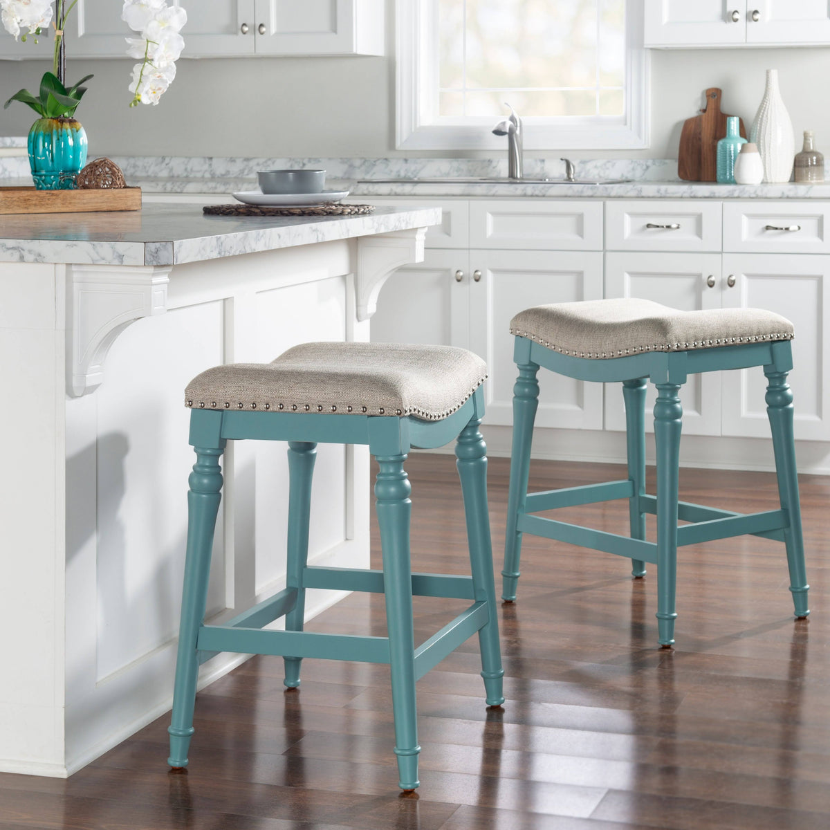 Black Saddle Seat Counter Stool I2863