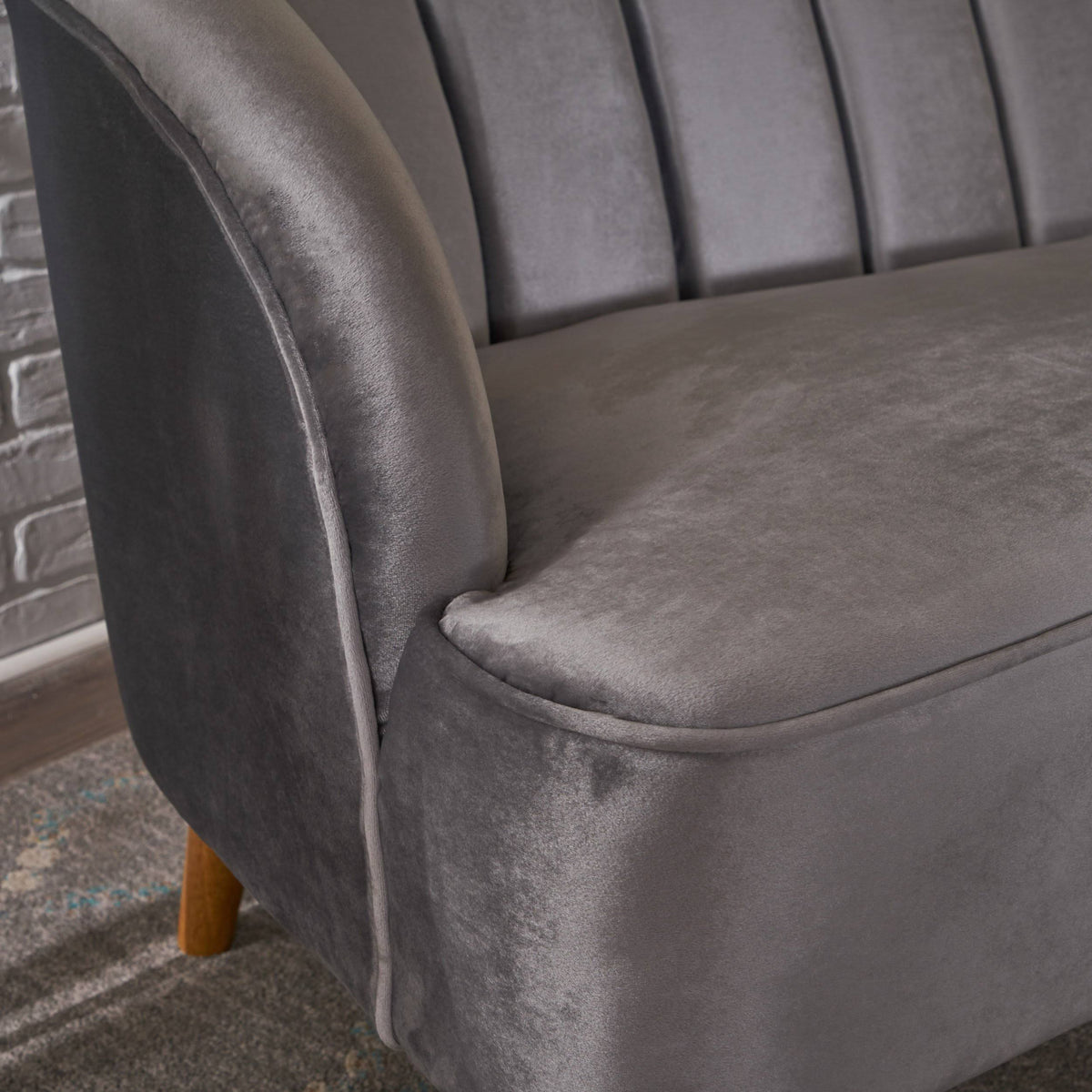 Modern Velvet Settee M8087