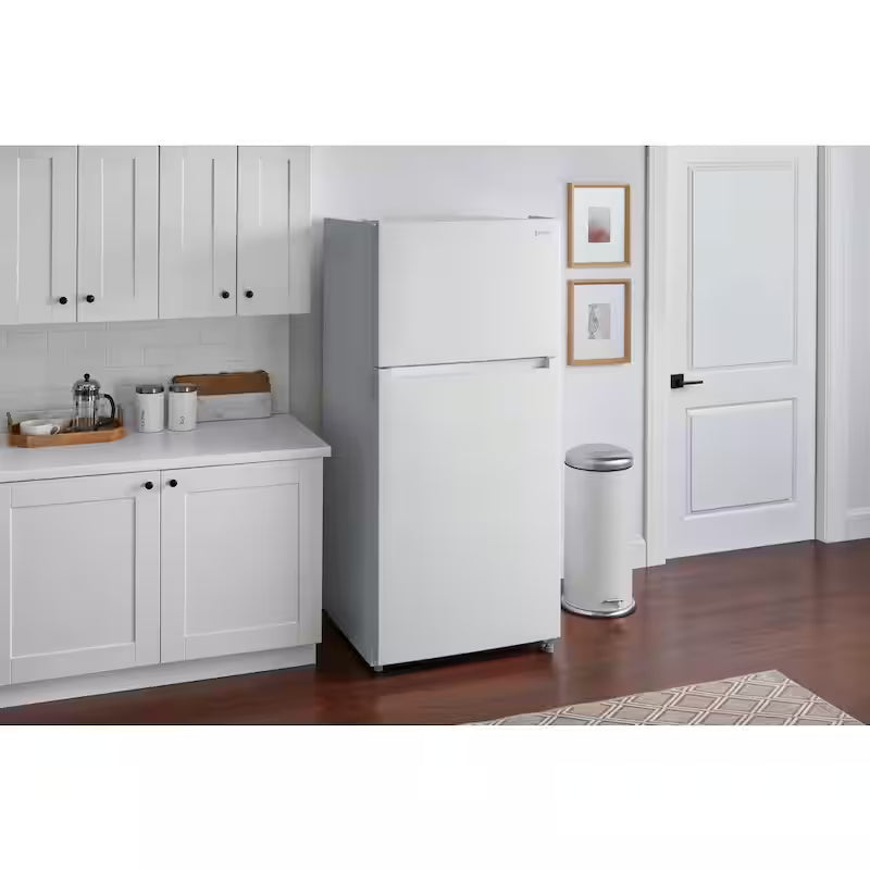 Top Freezer Refrigerator B89260