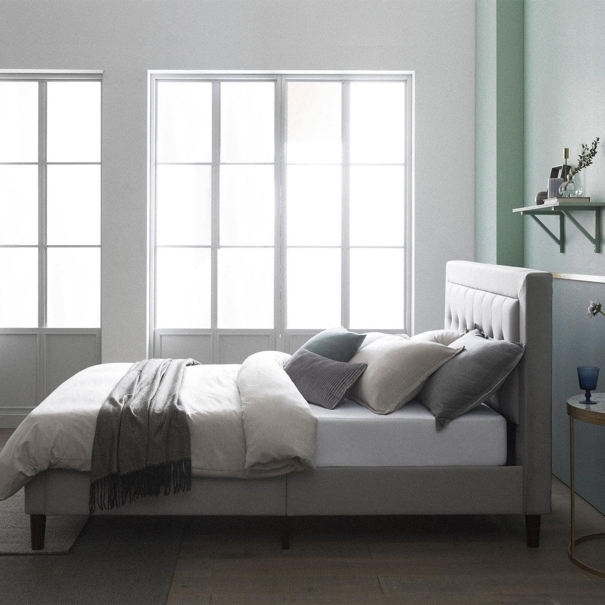 Queen Upholstered Platform Bed Frame E730656