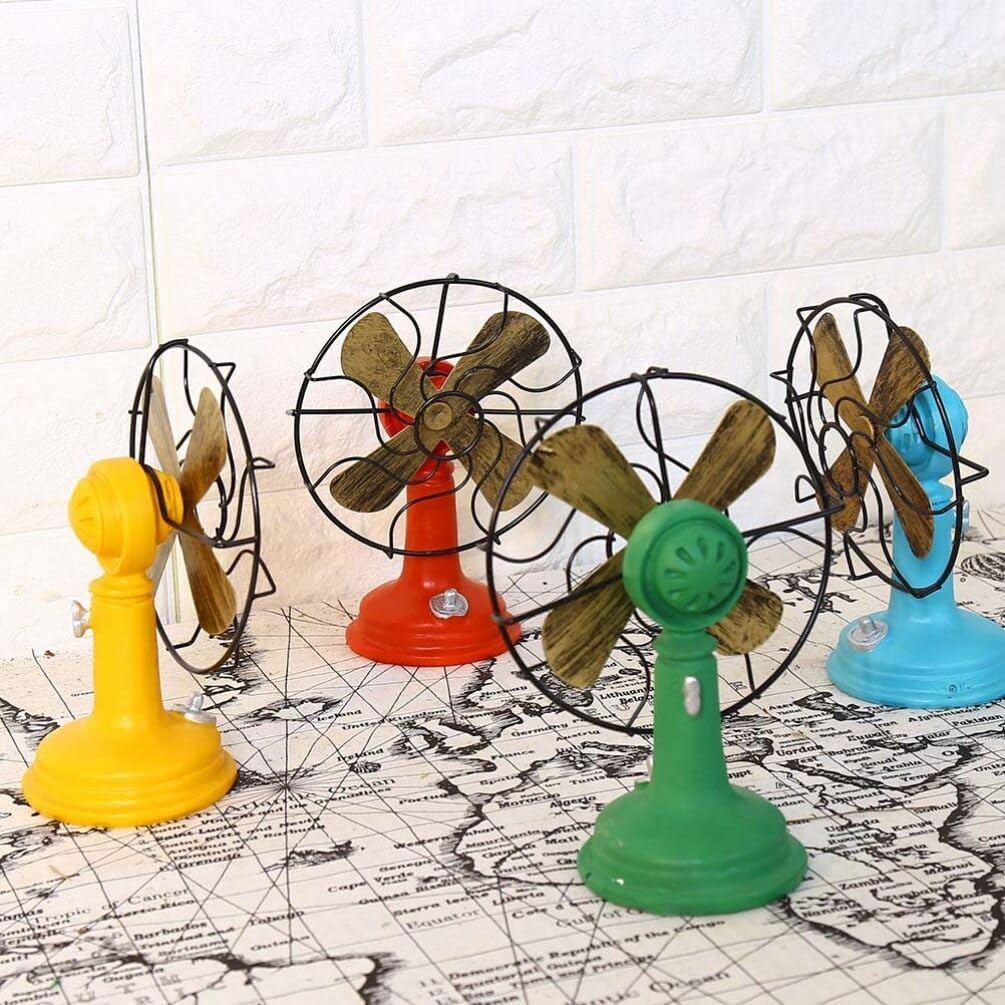 Green Plastic Oscillating Standing Fan W245