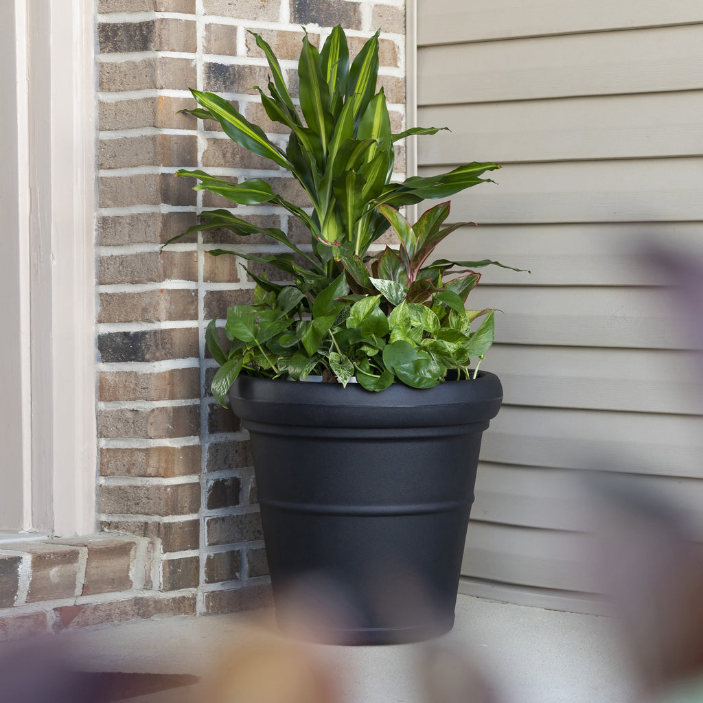 Dark Cedar Round Indoor Outdoor Plastic Flower Planter E278