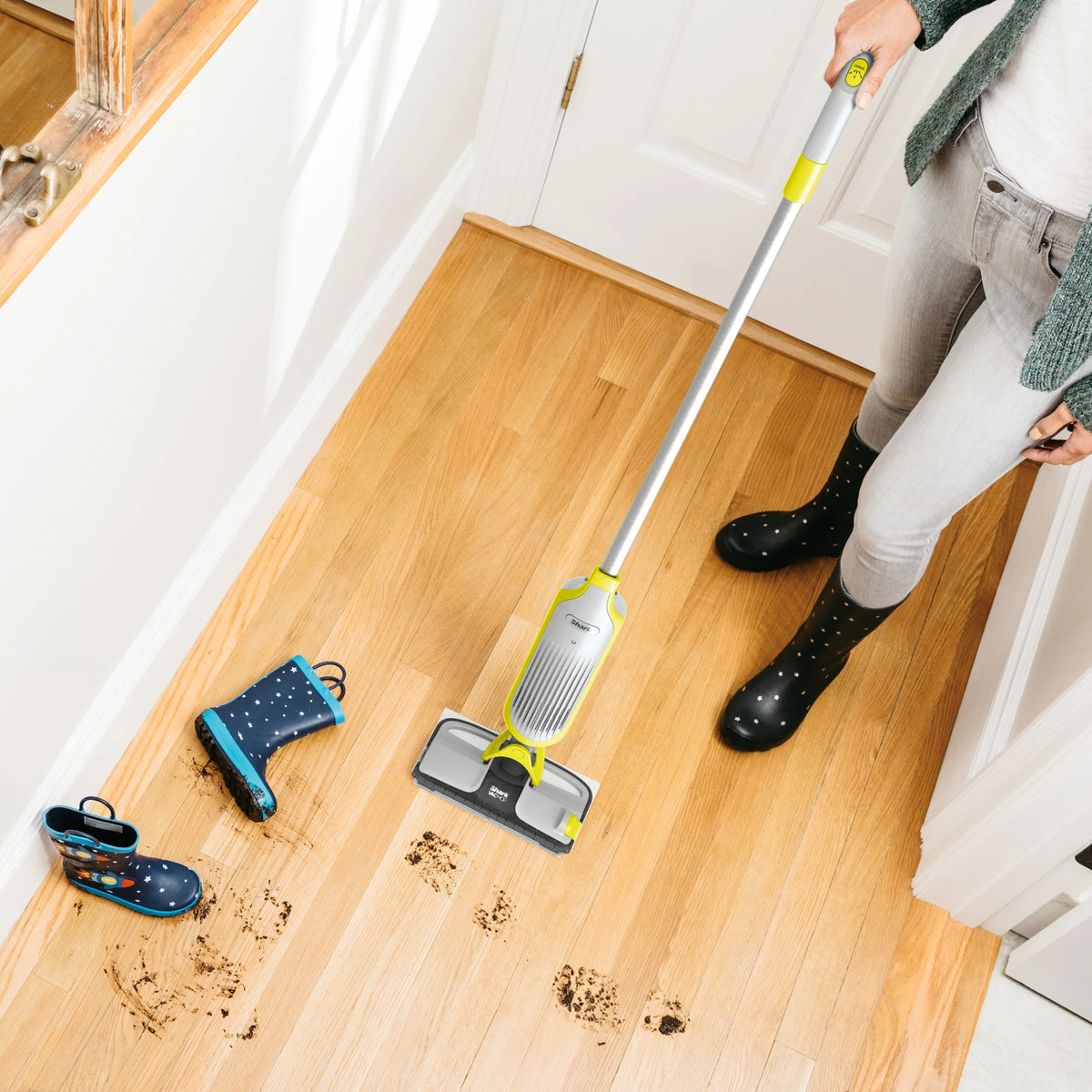 Cordless Hard Floor Vacuum Mop with Disposable Pad T162