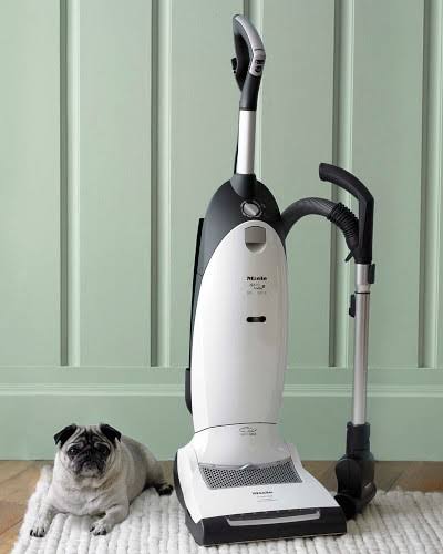 Upright Vacuum J4425