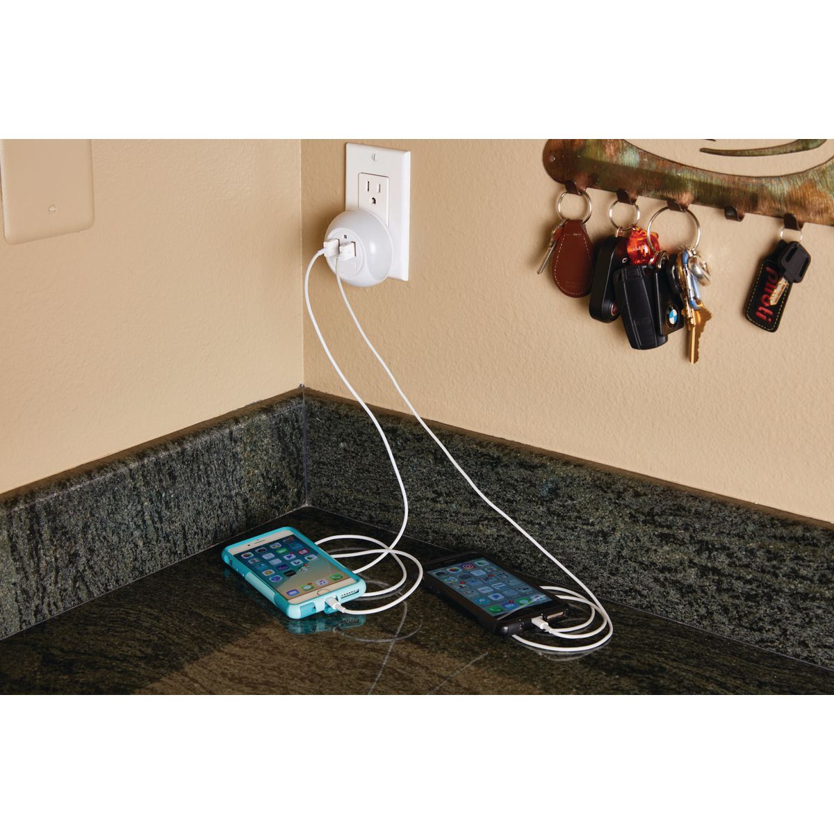 USB Port Charger and Night Light F425
