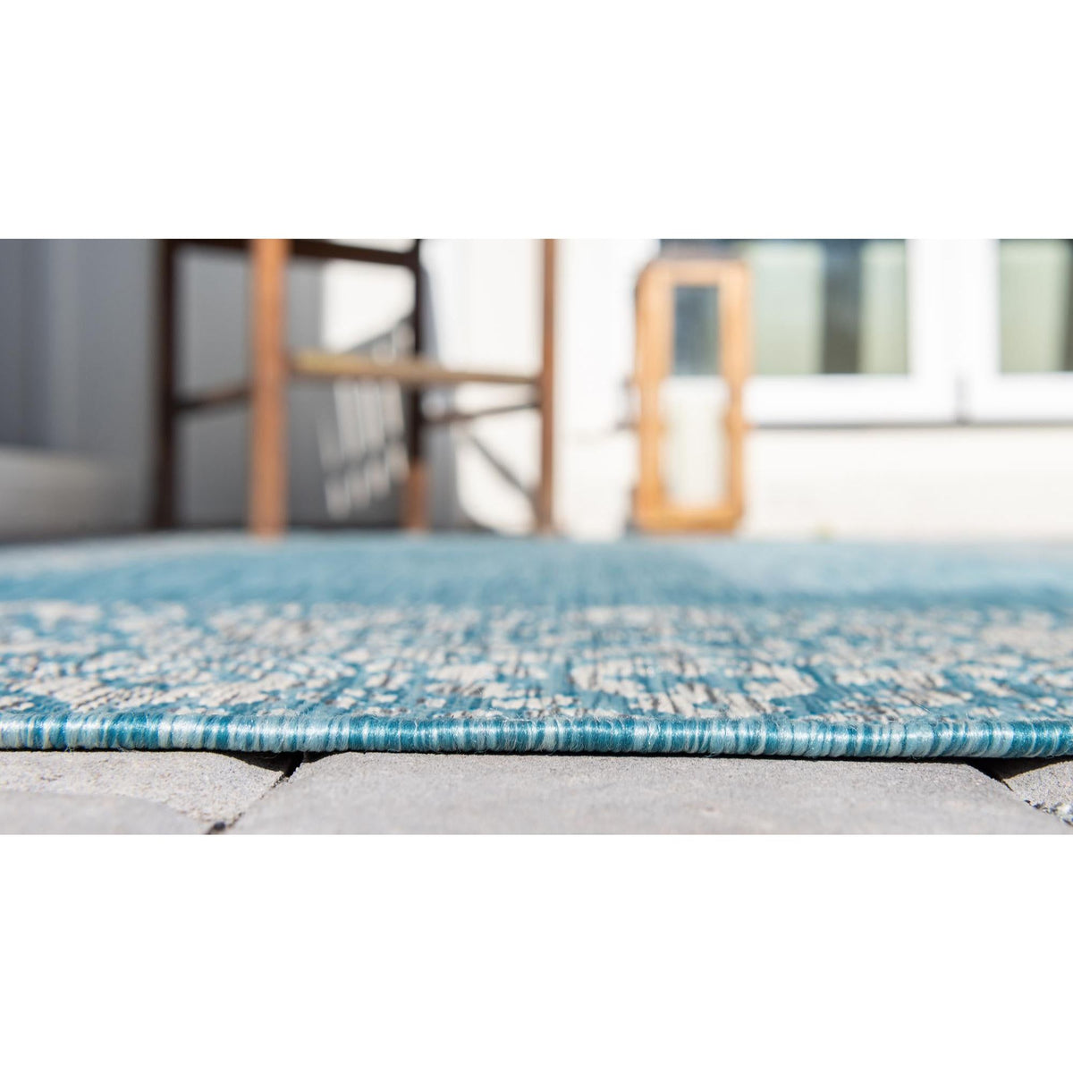 Aqua/Ivory 9' x 12' Rectangle Floral Indoor/Outdoor Rug V849450