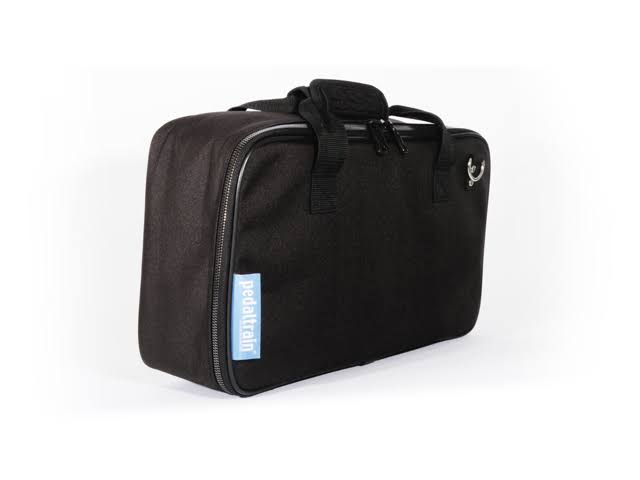 Metro 16 with Soft Case V4245