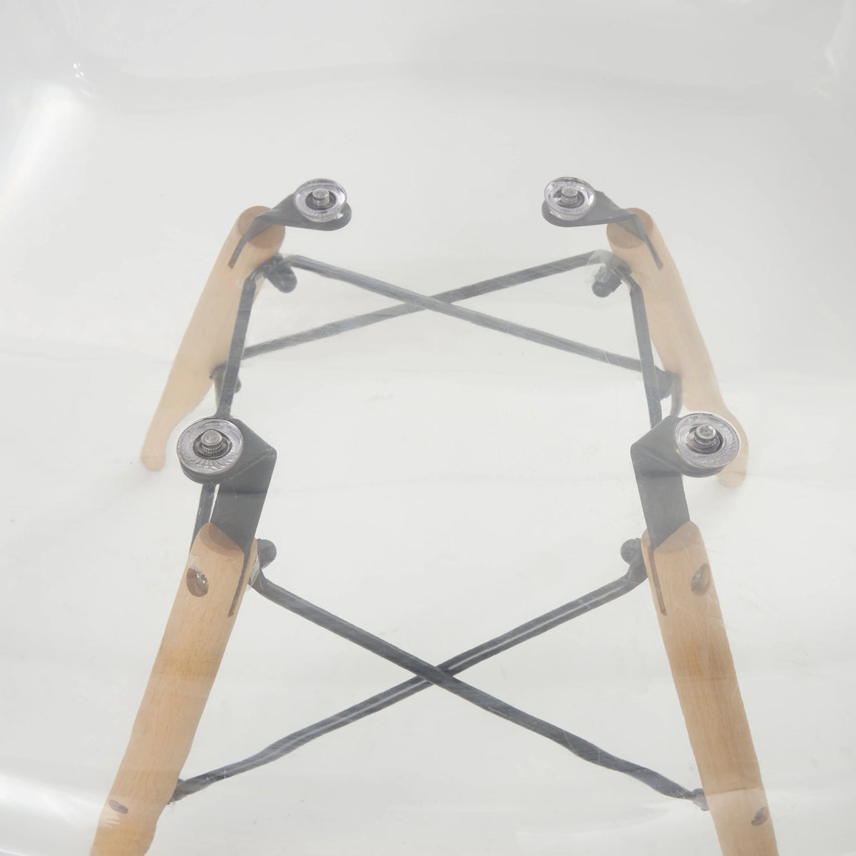 Clear Acrylic Lounge Chair with Wood Legs O295