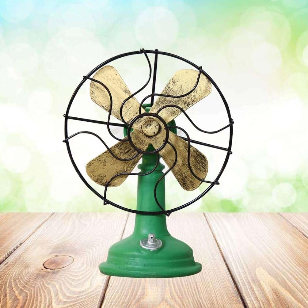 Green Plastic Oscillating Standing Fan W245