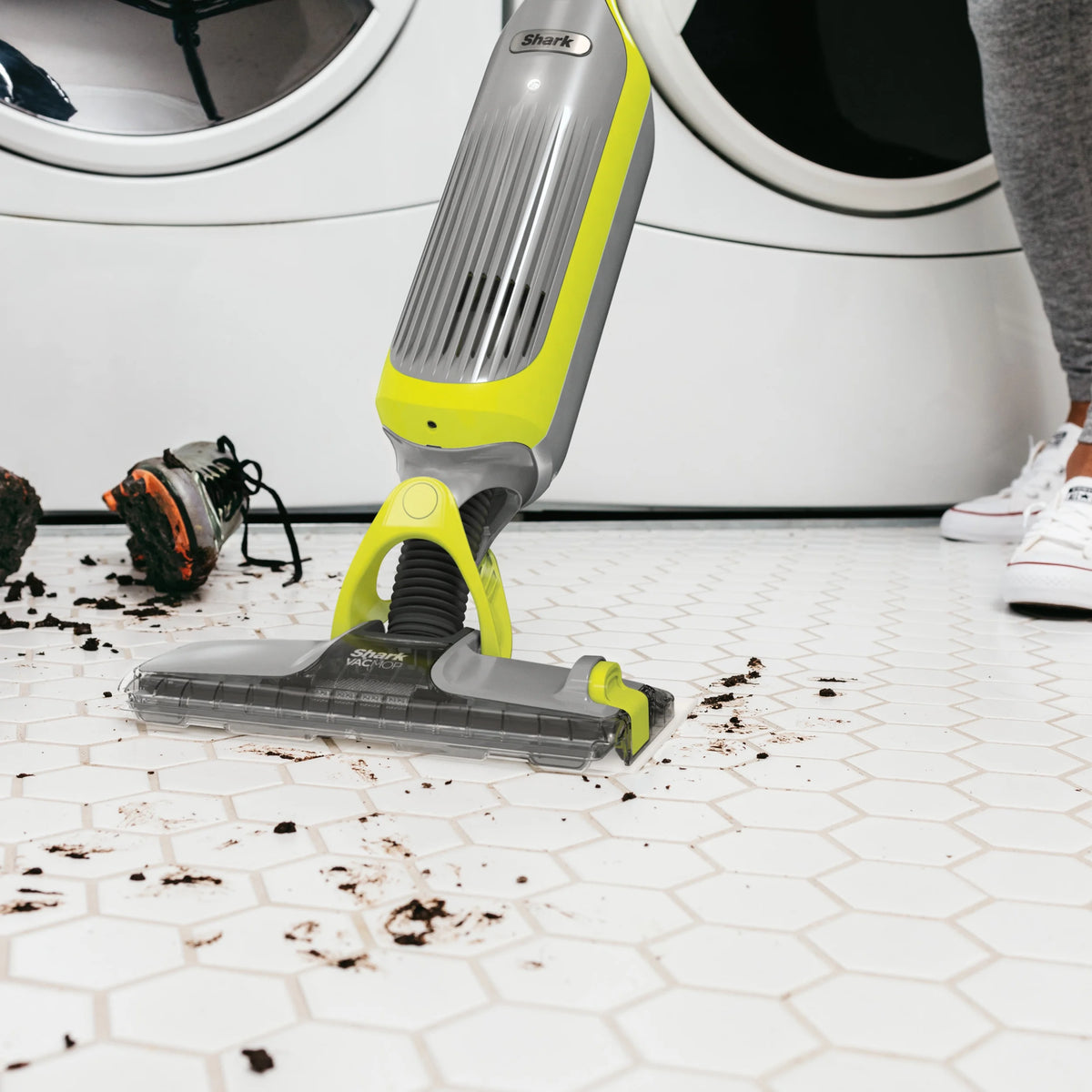 Cordless Hard Floor Vacuum Mop with Disposable Pad T162