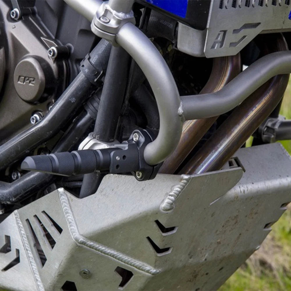 Universal Motorcycle 360 Rotatable Highway Crash Bar Foot Pegs N223