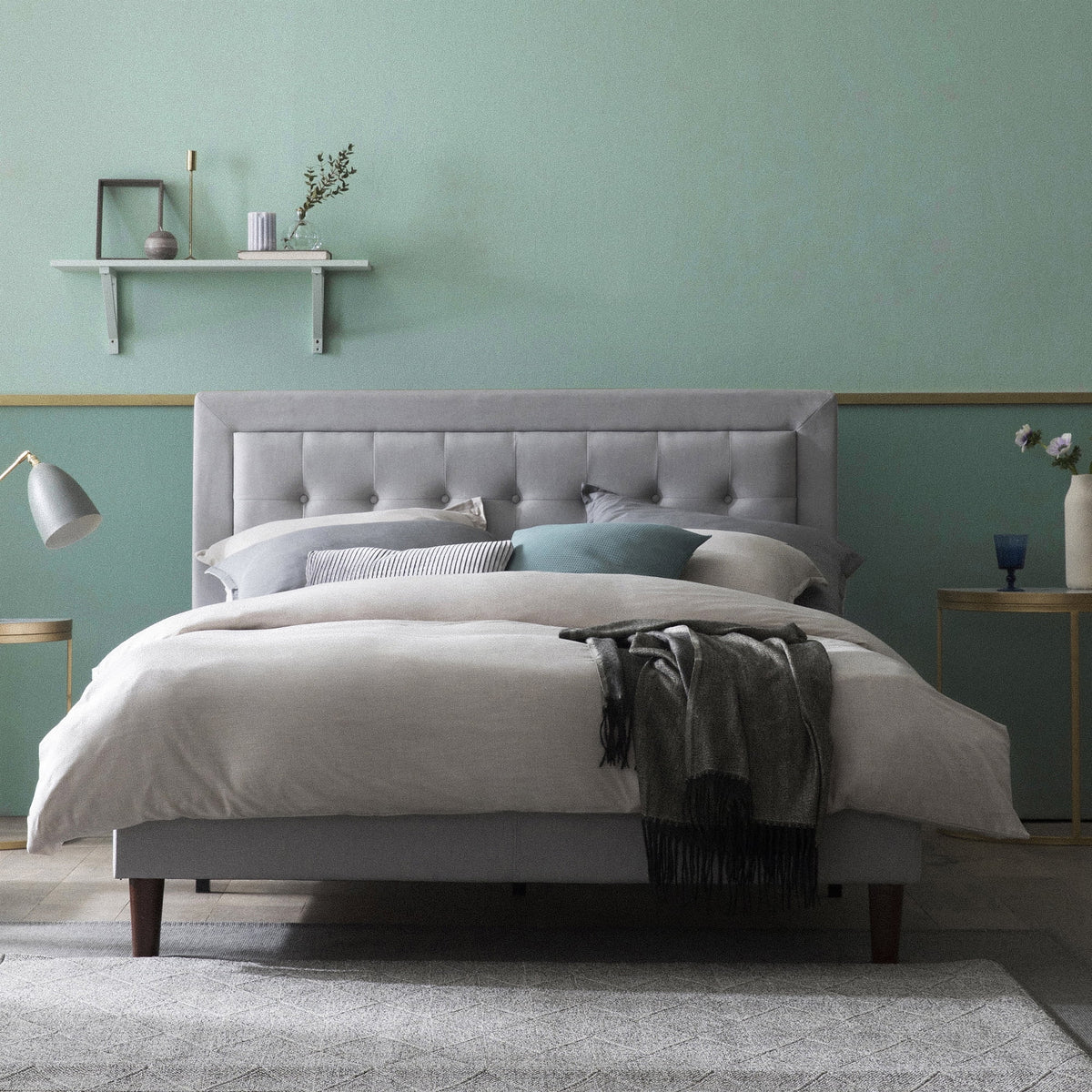 Queen Upholstered Platform Bed Frame E730656