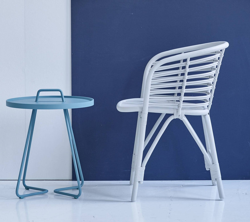 Aqua Side Table C540