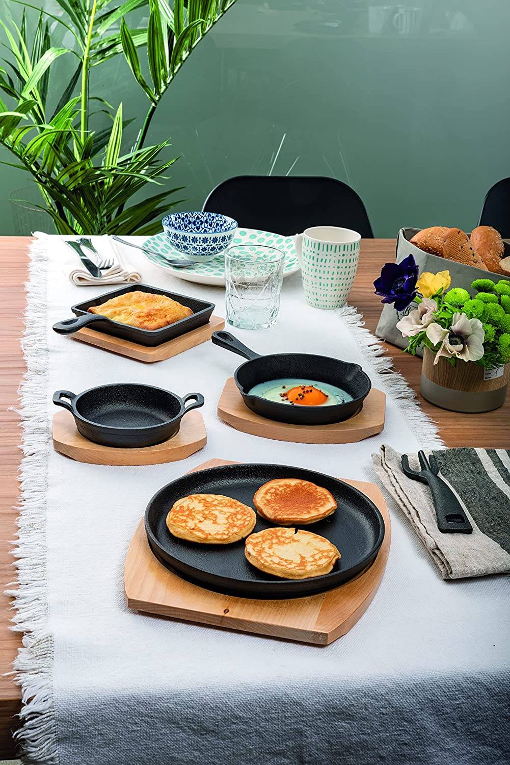 Cast Iron Pan 14cm E362408