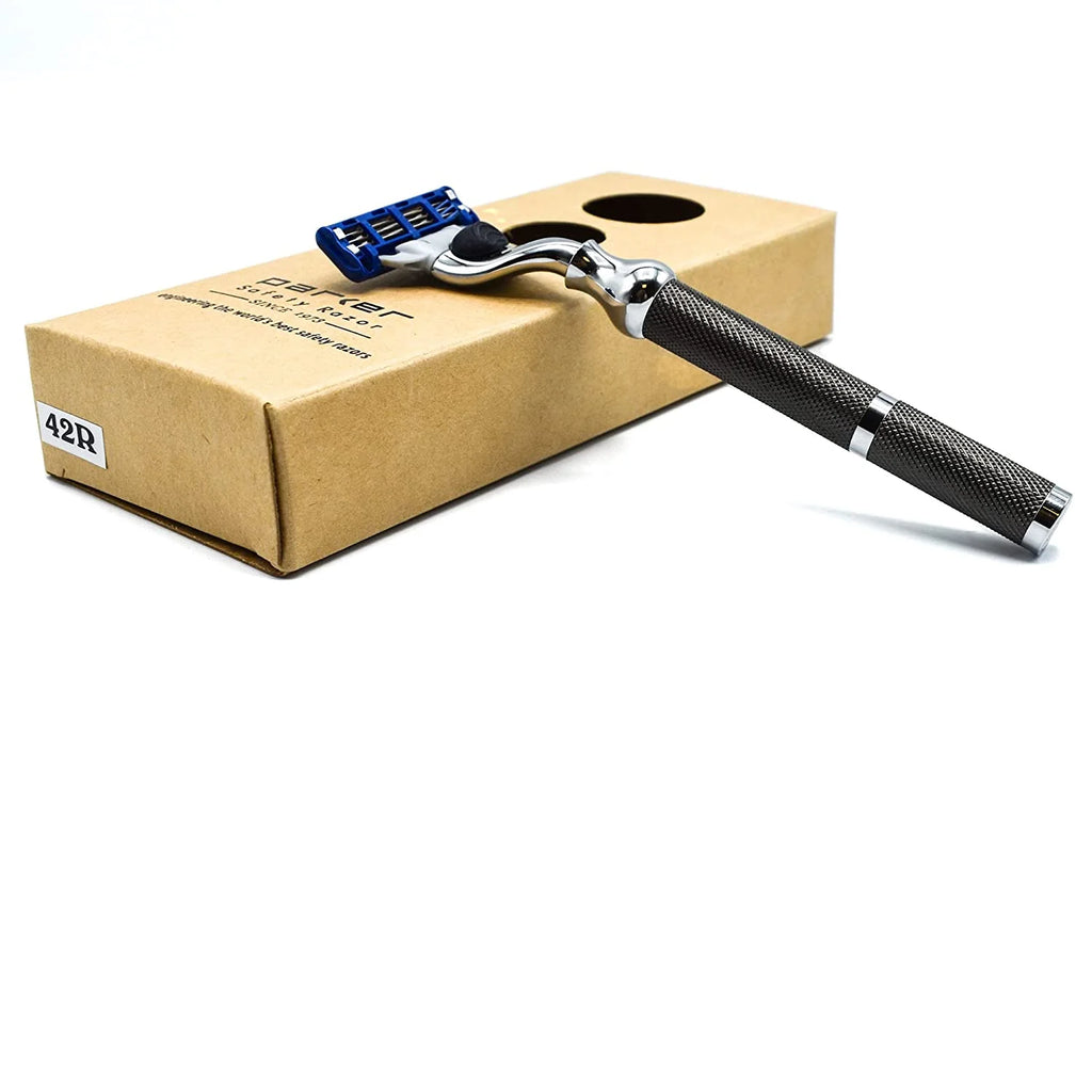 Heavyweight All-Metal Triple Blade Razor with One Gillette Mach 3 Razor Blade Q800349