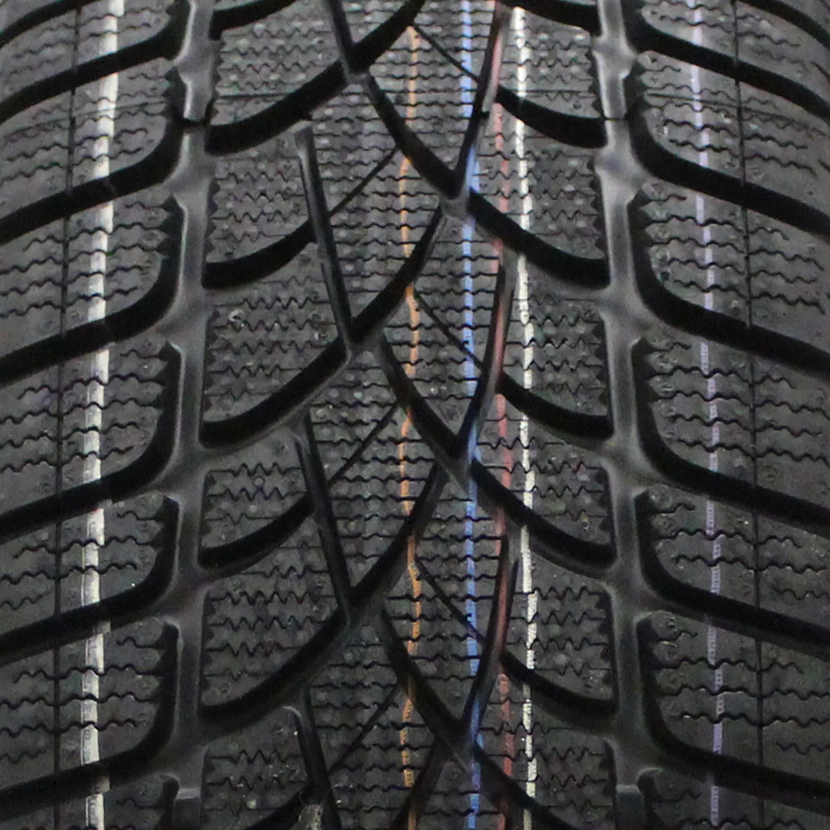 Winter 205/55R16 91H Passenger Tire X1562