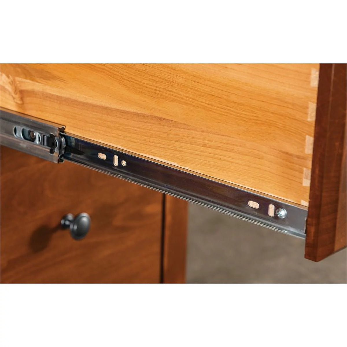 4-Drawer Alder Wood Desk D453023